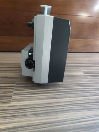 Proyector super 8