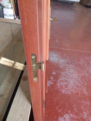 Puerta de madera