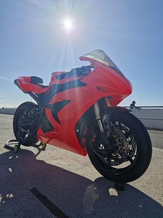 Yamaha r1 2006