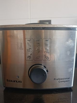 Freidora taurus sin estrenar