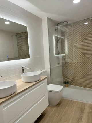 Alicatado, baños cocinas 