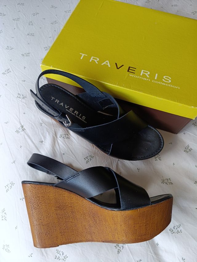 ZAPATOS DE MUJER TIPO CUÑA