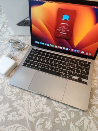 Apple MacBook Pro 13 retina