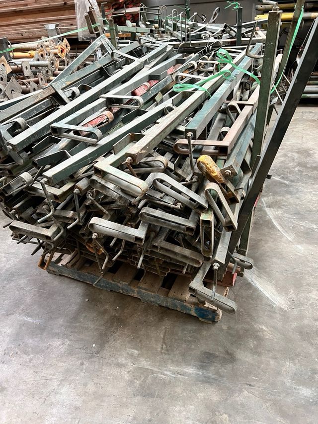 Sargento de obra  y barandillas