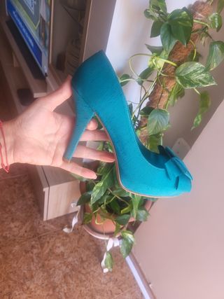 Zapatos de fiesta,bodas,comunión o bautizo 