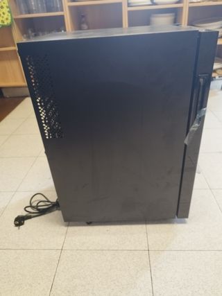 MiniNevera de vinos Climadiff