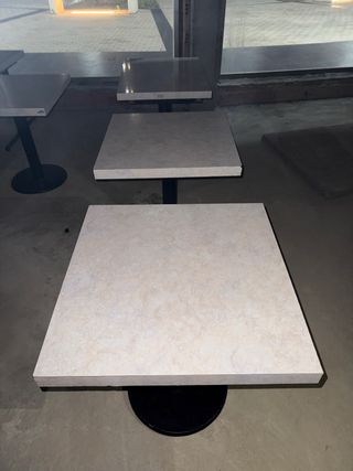 Tavoli da bar 60€ per unità