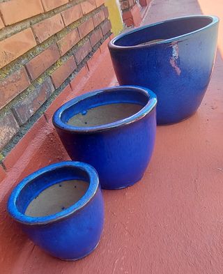 Maceta pequeña de terracota vidriada