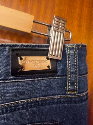 Falda vaquera de Roberto Verino