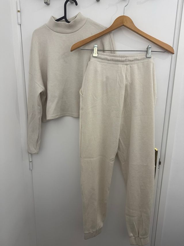 Chandal Stradivarius