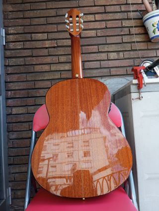 GUITARRA ADMIRA A2 FISHMAN Y OS1
