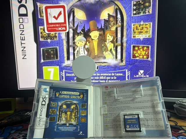 el profesor Layton LA LLAMADA DEL ESPECTRO 