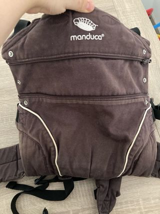 Mochila de porteo manduca