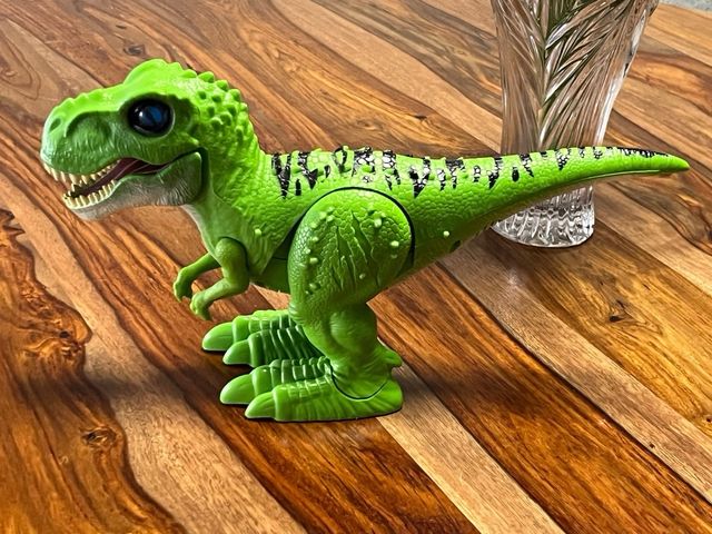 Dinosaurio Robo Alive con sonidos