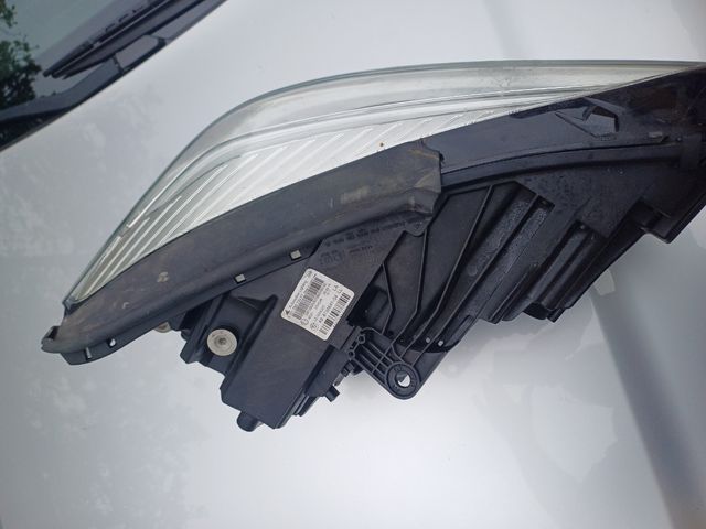 Faro delantero bmw f46