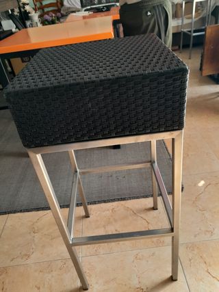 TABURETE 2 UNIDADES