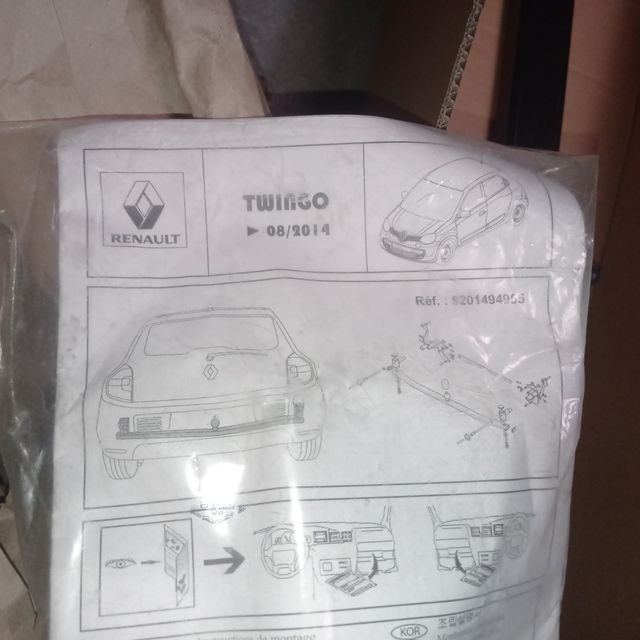 Todo a 390 euros, nuevo de origen