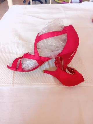 Zapatos fiesta. 36  , 37 rojos