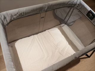 Cuna de viaje BabyBjorn