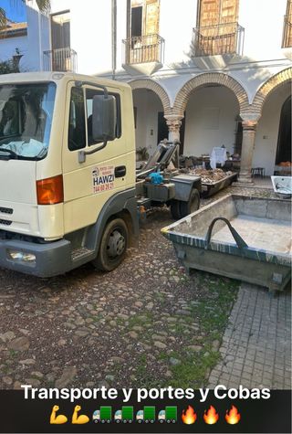 Cubas y Portes y Mudanzas