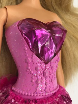 Barbie Muñeca de princesa de moda gema