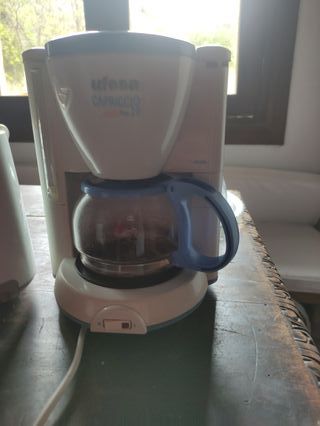 Cafetera y tostadora