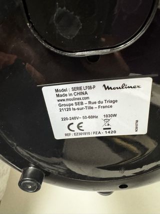 Freidora de aire Moulinex compacta