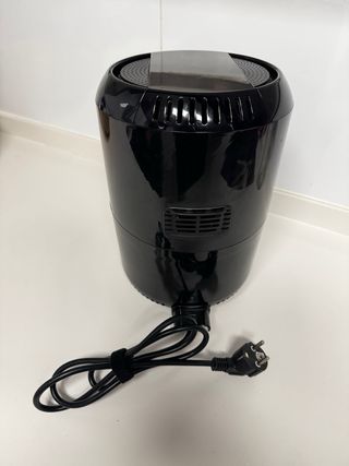 Freidora de aire Moulinex compacta