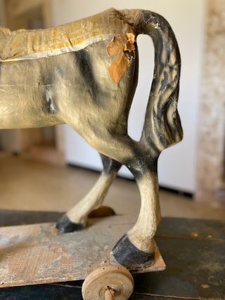 CABALLO DE CARTÓN PIEDRA AÑOS 50