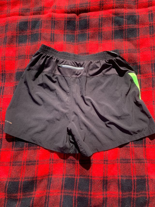 Pantalón Corto Deporte Outpace