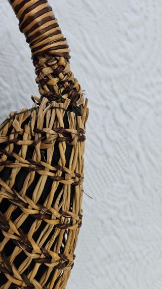 Coqueto bolso de paja