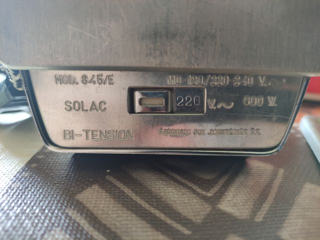 Plancha de viaje Solac retro