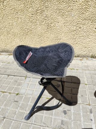 Taburete y silla plegables