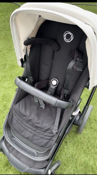 Carrito Bugaboo fox 5 con capazo y silla