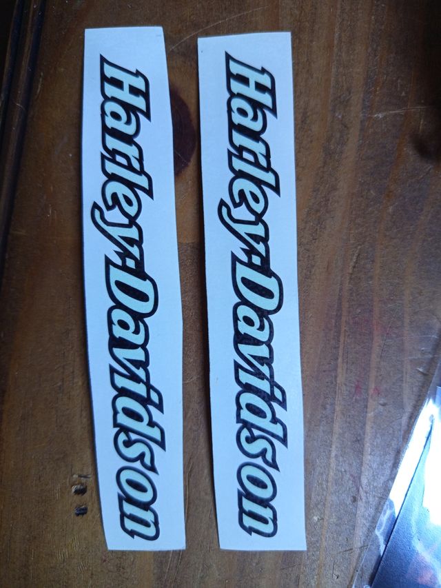 Lote pegatinas Harley-Davidson en metal y vinilo