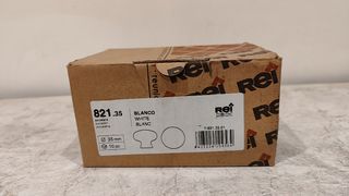 Pomos blancos marca Rei nuevos 