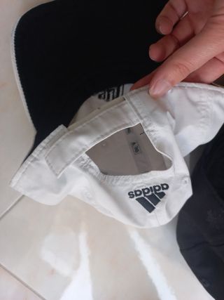 1 cappello adidas bianco nero 