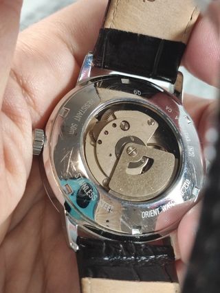 Reloj automático 
