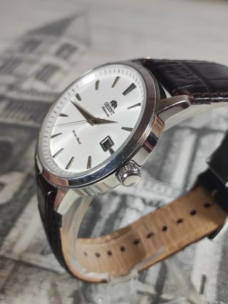 Reloj automático 