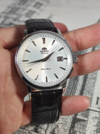Reloj automático 