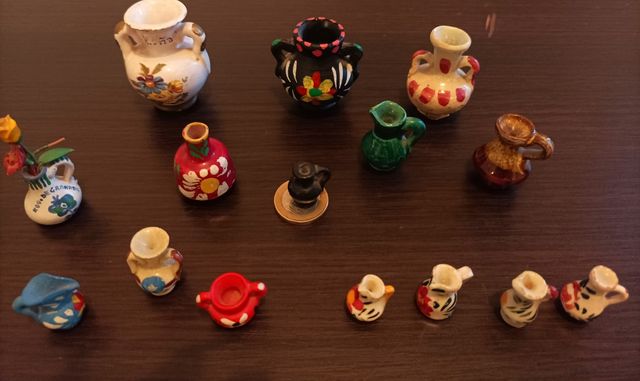 Miniaturas vintage  de cerámica pintada y barro.