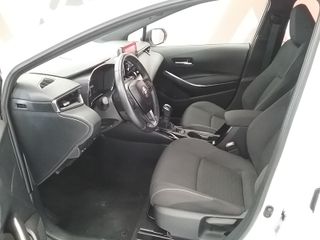 Toyota Corolla 2021 hibrido.