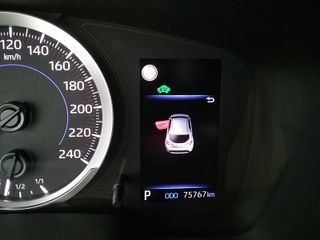 Toyota Corolla 2021 hibrido.