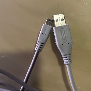 Cable de Carga de Nintendo Wii U Pro USB