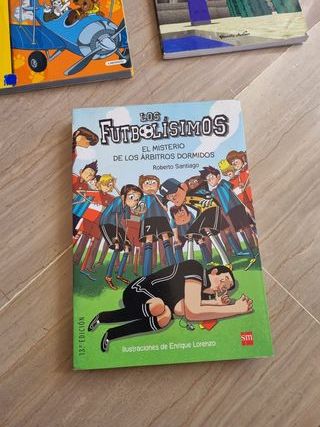 LIBROS NIÑO/A +7 AÑOS. LOTE 1