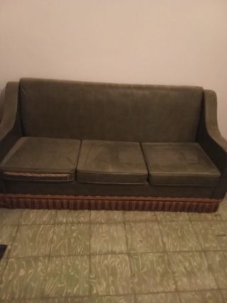 SOFA ANTIGUO