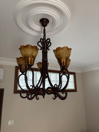 Lámpara artesana de forja