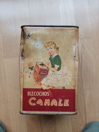 Lata antigua vintage