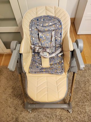 Trona Bebé COMO NUEVA