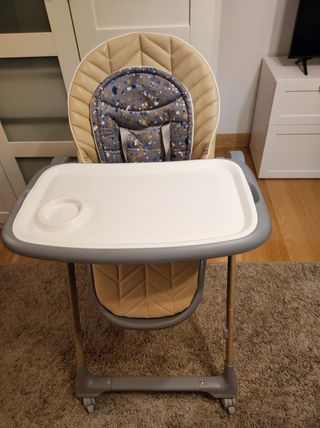 Trona Bebé COMO NUEVA